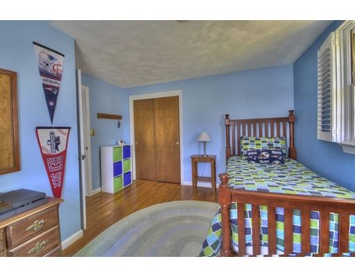 7 Crescent Dr, Georgetown, MA 01833 photo 17