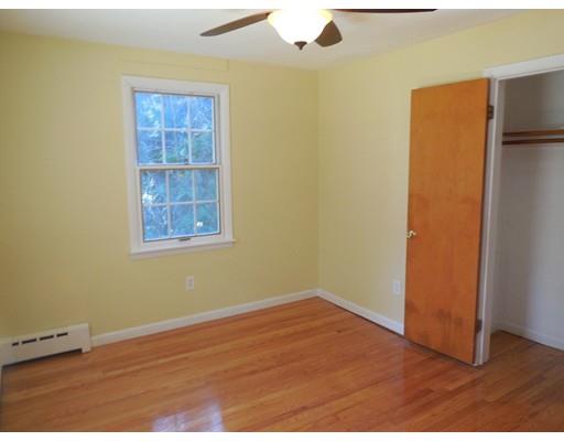 354 Main St, Easthampton, MA 01027 photo 10
