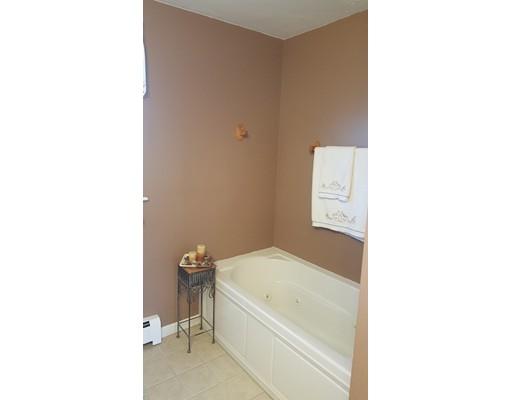 16 Konkel Ave, Webster, MA 01570 photo 22