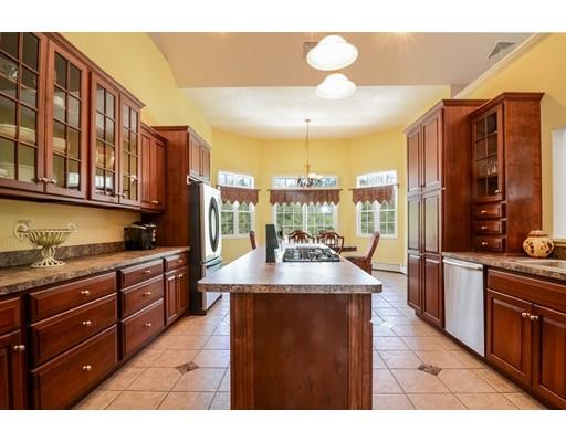 10 Quickstream St, Blackstone, MA 01504 photo 3