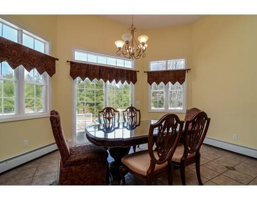 10 Quickstream St, Blackstone, MA 01504 photo 5