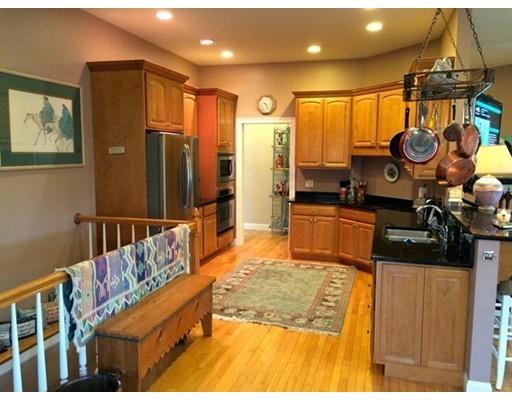 19 Castle View Dr, Gloucester, MA 01930 photo 6