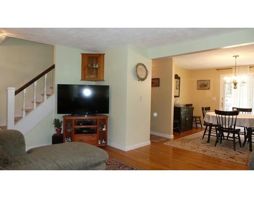 79 Ash St, Townsend, MA 01469 photo 11