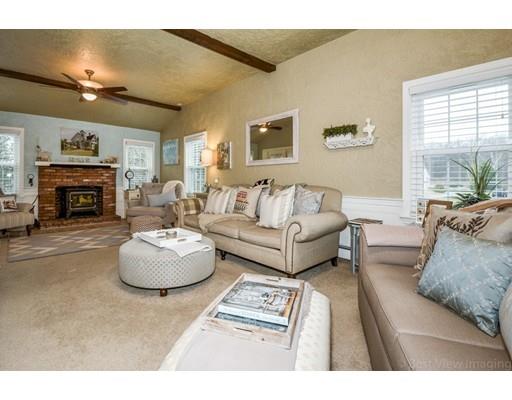 2 Catherine Cir, Stow, MA 01775 photo 11