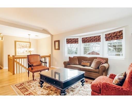 33 Mohawk Rd, Marblehead, MA 01945 photo 4