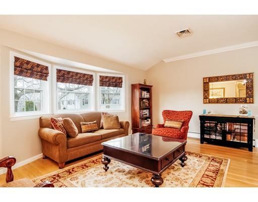33 Mohawk Rd, Marblehead, MA 01945 photo 5