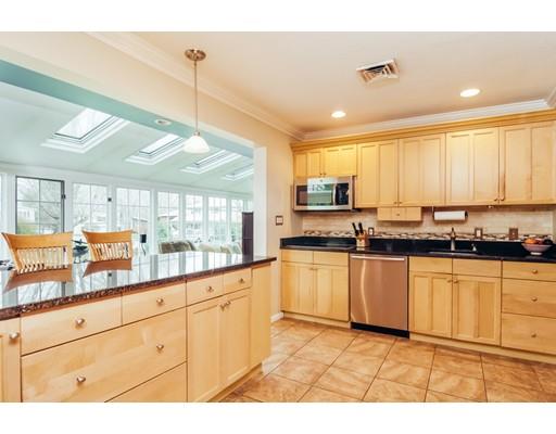 33 Mohawk Rd, Marblehead, MA 01945 photo 8