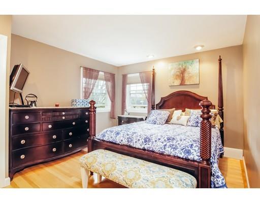 33 Mohawk Rd, Marblehead, MA 01945 photo 12