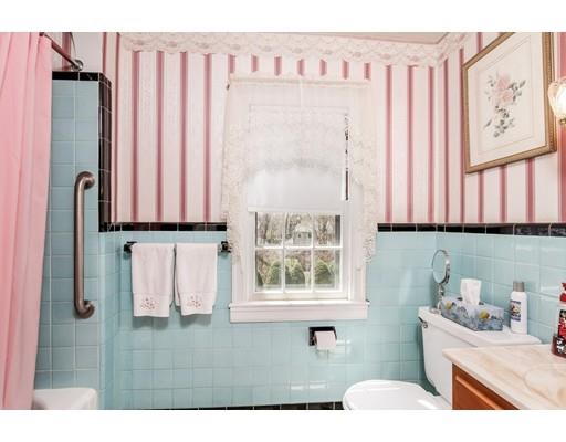 70 Tiffany St, Springfield, MA 01108 photo 16