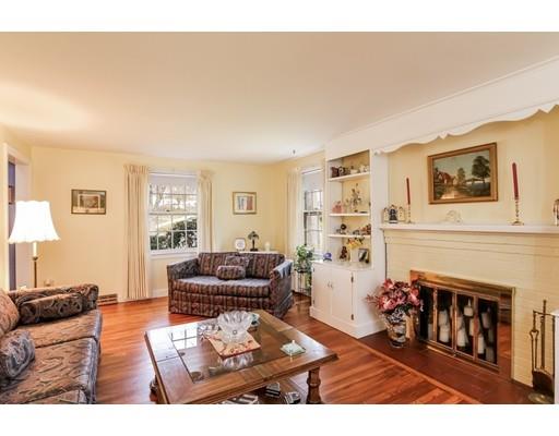 70 Tiffany St, Springfield, MA 01108 photo 6