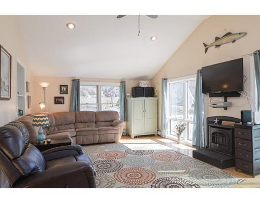 6 Seaview Rd, Gloucester, MA 01930 photo 4