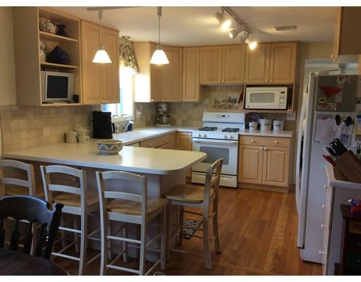 280 Dutchess St, Springfield, MA 01129 photo 9