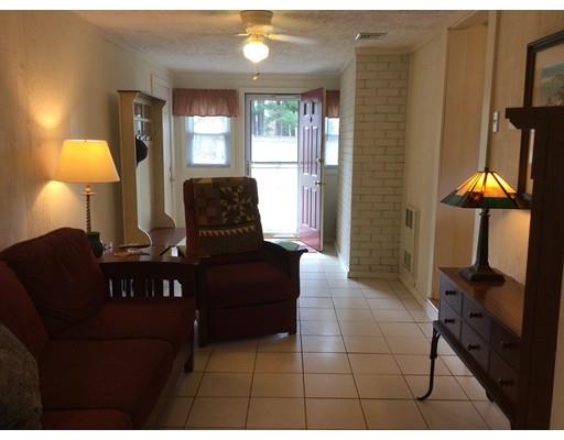 280 Dutchess St, Springfield, MA 01129 photo 7