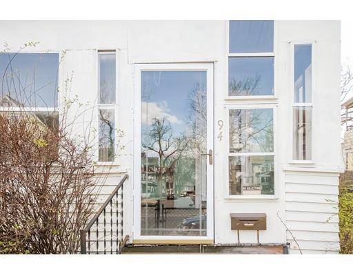 94 Commonwealth Ave, Springfield, MA 01108 photo 4