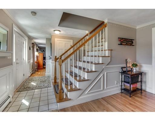 20 Treetops Ln, Danvers, MA 01923 photo 4