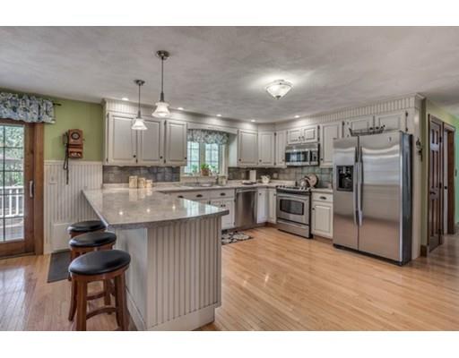 20 Treetops Ln, Danvers, MA 01923 photo 12