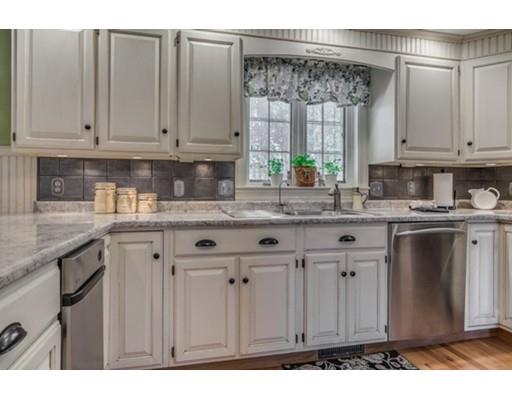 20 Treetops Ln, Danvers, MA 01923 photo 15