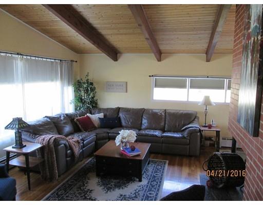130 Assumption Ave, Worcester, MA 01606 photo 4