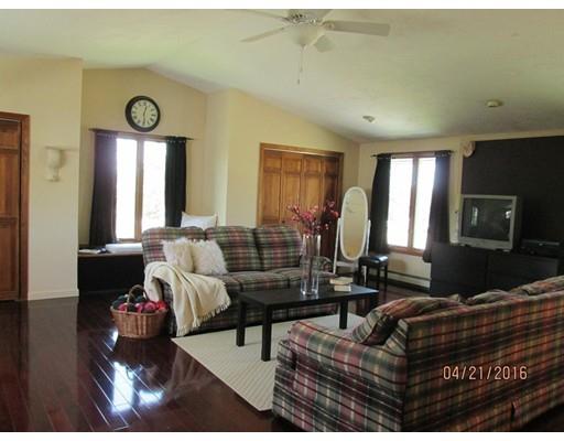 130 Assumption Ave, Worcester, MA 01606 photo 20