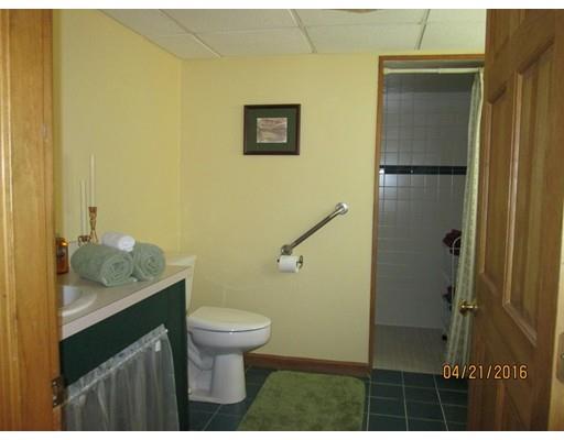 130 Assumption Ave, Worcester, MA 01606 photo 22