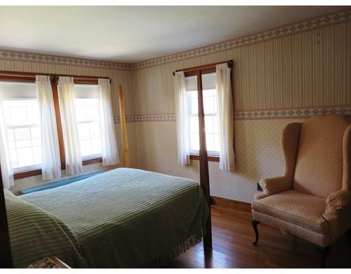 20 Munroe St, Georgetown, MA 01833 photo 12