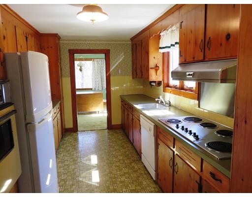 20 Munroe St, Georgetown, MA 01833 photo 5