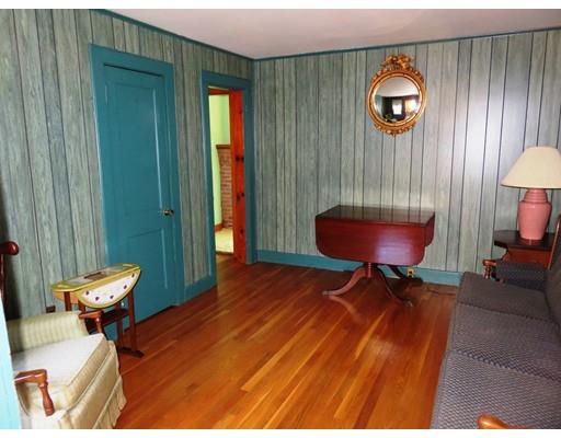 20 Munroe St, Georgetown, MA 01833 photo 11
