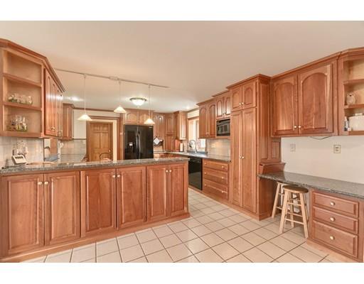 353 Exeter Rd, Hampton Falls, NH 03844 photo 8