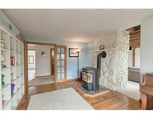 353 Exeter Rd, Hampton Falls, NH 03844 photo 12