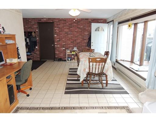 96 Willowbrook Dr, Springfield, MA 01129 photo 7