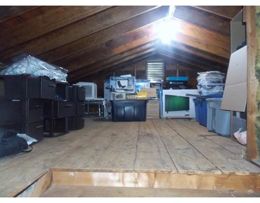 134 Gilbert Ave, Chicopee, MA 01013 photo 20