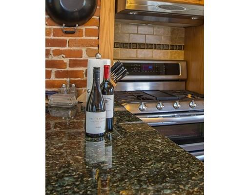 21 Riverview St, Springfield, MA 01108 photo 7