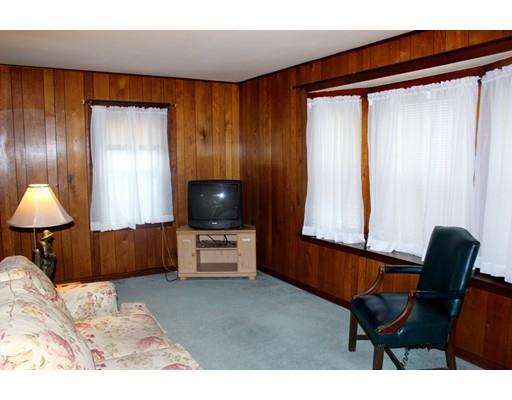 67 Gloucester Ave, Gloucester, MA 01930 photo 3