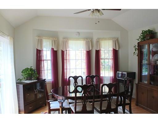 48 Derby Dingle, Springfield, MA 01107 photo 7