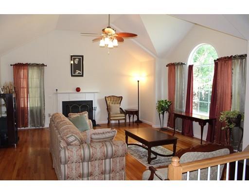 48 Derby Dingle, Springfield, MA 01107 photo 8
