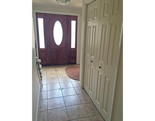 89 Brookside Dr, Uxbridge, MA 01569 photo 6