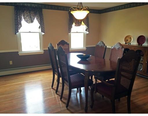 89 Brookside Dr, Uxbridge, MA 01569 photo 10