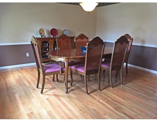 89 Brookside Dr, Uxbridge, MA 01569 photo 9