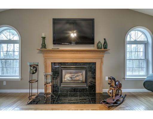 18 Loretta Ave, Pelham, NH 03076 photo 27