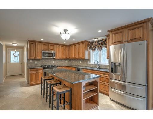 18 Loretta Ave, Pelham, NH 03076 photo 8