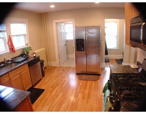 18 Lenox St, Beverly, MA 01915 photo 18