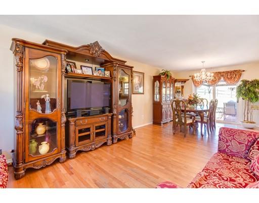 1 Nutmeg Dr, Worcester, MA 01603 photo 5