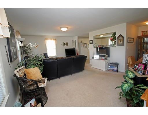 5 Freshmeadow Dr, Wareham, MA 02571 photo 4
