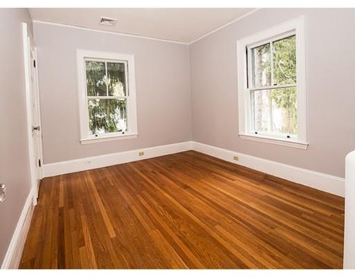 37 Pine St, Wellesley, MA 02481 photo 19