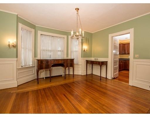 37 Pine St, Wellesley, MA 02481 photo 7