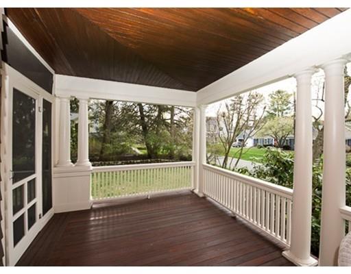 37 Pine St, Wellesley, MA 02481 photo 2