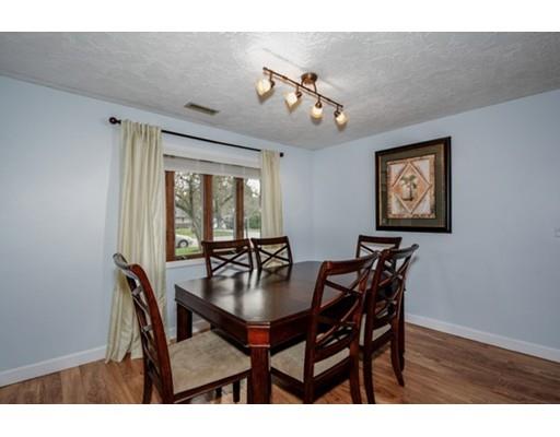 45 Barry Rd, Worcester, MA 01609 photo 8