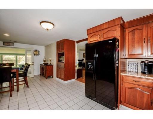 45 Barry Rd, Worcester, MA 01609 photo 6