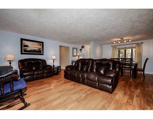 45 Barry Rd, Worcester, MA 01609 photo 10
