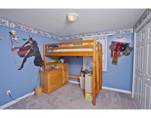 63 Beaumont Ave, Chicopee, MA 01013 photo 10